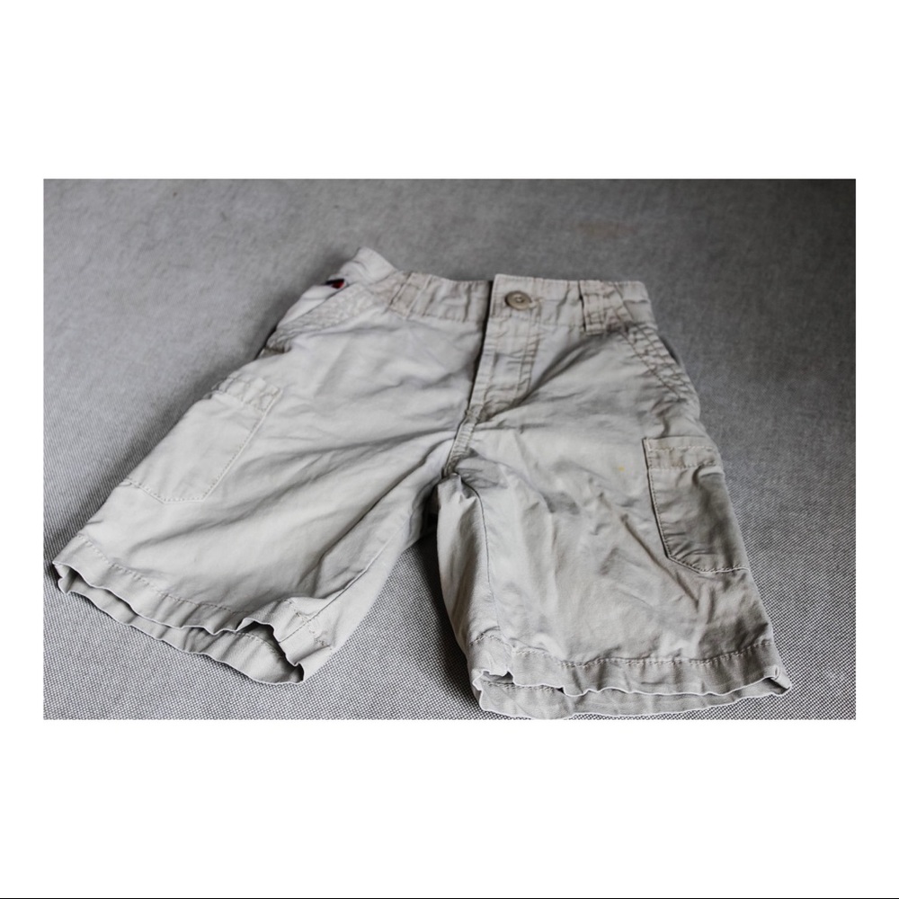 2 for $15 | Tommy Hilfiger shorts